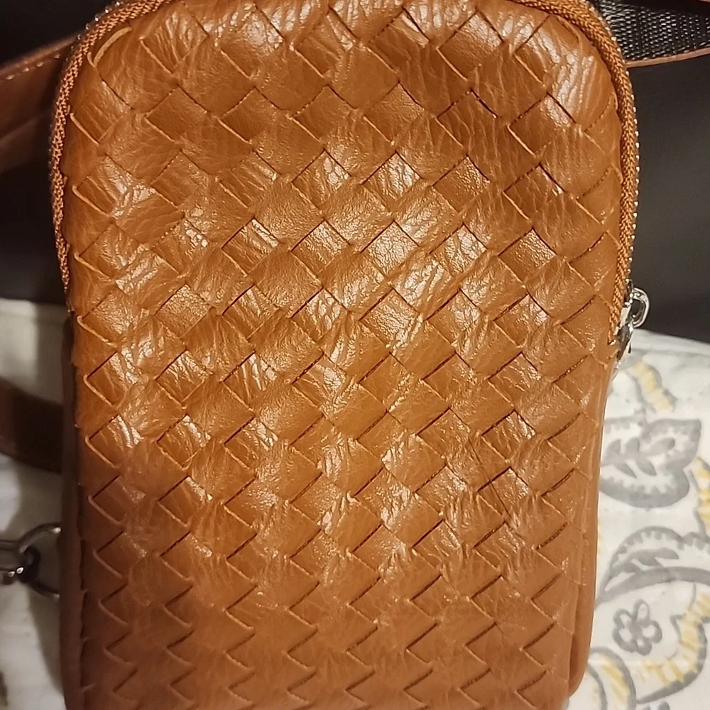 Woven Crossbody Phone Bag - Brown - Picture 2 of 4